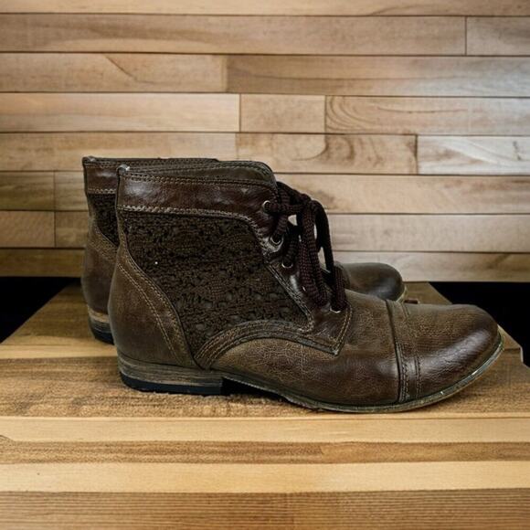 Wanted Women’s 8.5 Brown Leather Lace-Up Ankle Boots Western Cowboy Boho - Picture 1 of 8